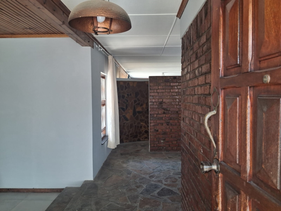 To Let 3 Bedroom Property for Rent in Amalinda Eastern Cape